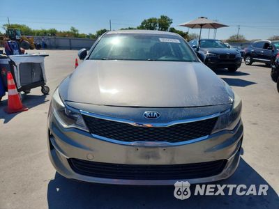 Piąte zdjęcie samochodu w środku: 2016 KIA OPTIMA LX VIN:5XXGT4L31GG102564 - miniatura