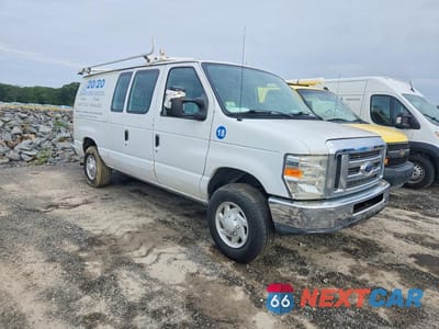 Czwarte zdjęcie samochodu z boku: 2013 FORD ECONOLINE E250 VAN VIN:1FTNE2EW4DDB33083 - miniatura