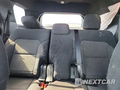 Zdjęcie 10 z 13 samochodu: 2019 FORD EXPLORER XLT VIN:1FM5K8D82KGA27107 - miniatura