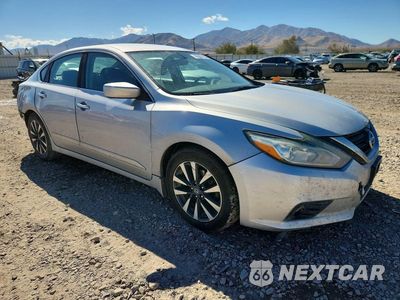 Czwarte zdjęcie samochodu z boku: 2016 NISSAN ALTIMA 2.5 SV VIN:1N4AL3AP3GC268581 - miniatura