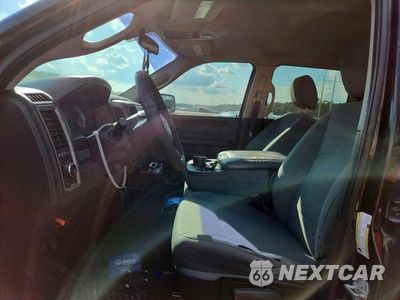 Zdjęcie 7 z 12 samochodu: 2017 RAM 1500 ST VIN:3C6RR6KT9HG645722 - miniatura