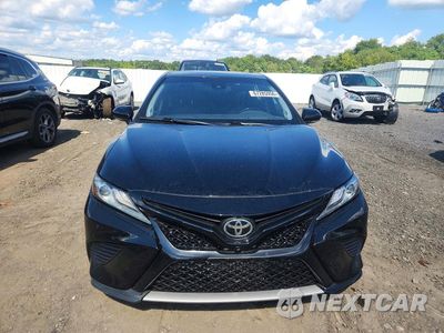 Piąte zdjęcie samochodu w środku: 2018 TOYOTA CAMRY XSE V6 VIN:4T1BZ1HK6JU004277 - miniatura