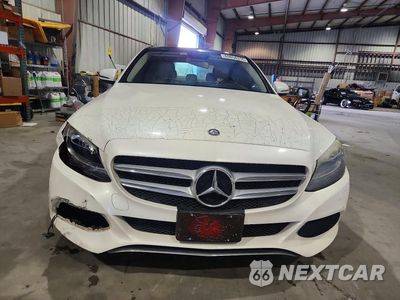 Piąte zdjęcie samochodu w środku: 2017 MERCEDES-BENZ C 300 VIN:WDDWF4JBXHR247457 - miniatura