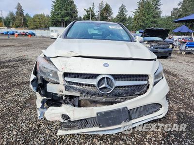 Piąte zdjęcie samochodu w środku: 2017 MERCEDES-BENZ CLA 250 4MATIC VIN:WDDSJ4GB6HN401979 - miniatura