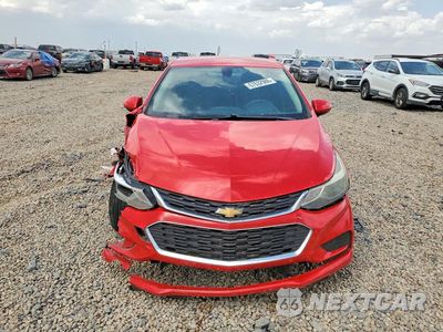 Piąte zdjęcie samochodu w środku: 2018 CHEVROLET CRUZE LT VIN:1G1BE5SM4J7207757 - miniatura