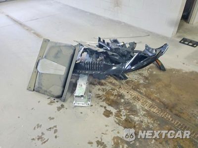 Zdjęcie 13 z 14 samochodu: 2024 KIA EV6 WIND VIN:KNDC34LA9R5214551 - miniatura