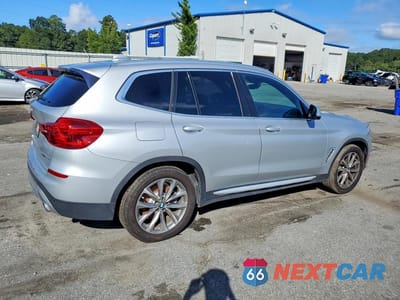 Trzecie zdjęcie samochodu z tyłu: 2019 BMW X3 SDRIVE30I VIN:5UXTR7C50KLE98609 - miniatura