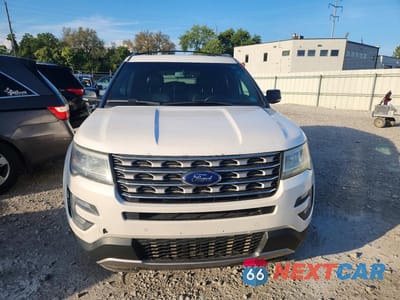Piąte zdjęcie samochodu w środku: 2016 FORD EXPLORER XLT VIN:1FM5K8D85GGA83744 - miniatura