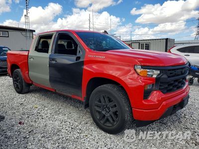 Czwarte zdjęcie samochodu z boku: 2023 CHEVROLET SILVERADO C1500 CUSTOM VIN:1GCPABEK9PZ131838 - miniatura