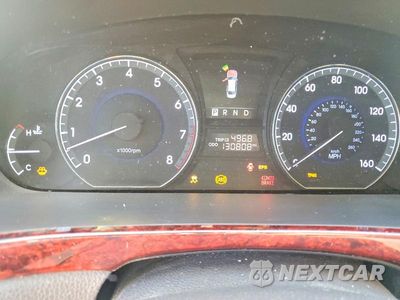 Zdjęcie 10 z 18 samochodu: 2012 HYUNDAI EQUUS SIGNATURE VIN:KMHGH4JH2CU054234 - miniatura