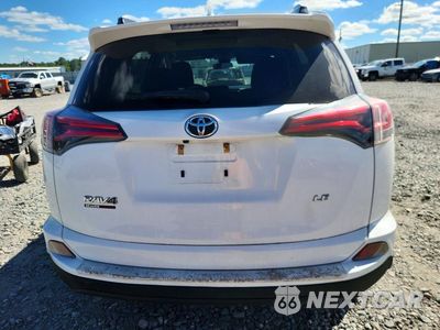 Zdjęcie 6 z 13 samochodu: 2018 TOYOTA RAV4 LE VIN:JTMZFREVXJJ728791 - miniatura