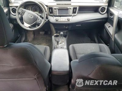 Zdjęcie 8 z 13 samochodu: 2015 TOYOTA RAV4 XLE VIN:2T3RFREV9FW326642 - miniatura