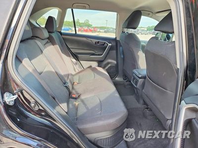 Zdjęcie 11 z 14 samochodu: 2022 TOYOTA RAV4 LE VIN:2T3LWRFV9NW129716 - miniatura