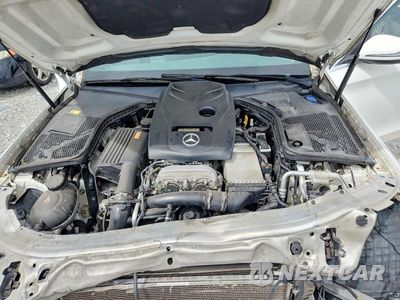 Zdjęcie 11 z 13 samochodu: 2016 MERCEDES-BENZ C 300 4MATIC VIN:55SWF4KB8GU134182 - miniatura