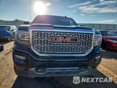 Piąte zdjęcie samochodu w środku: 2017 GMC SIERRA K1500 DENALI VIN:3GTU2PEJ6HG129163 - miniatura