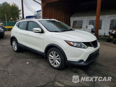 Czwarte zdjęcie samochodu z boku: 2018 NISSAN ROGUE SPORT SV VIN:JN1BJ1CR5JW292705 - miniatura