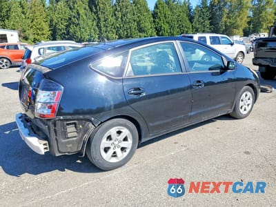 Trzecie zdjęcie samochodu z tyłu: 2005 TOYOTA PRIUS BASE VIN:JTDKB20U853092613 - miniatura