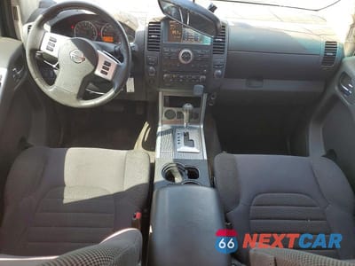 Zdjęcie 8 z 13 samochodu: 2012 NISSAN PATHFINDER S VIN:5N1AR1NN6CC600556 - miniatura