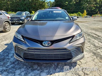 Piąte zdjęcie samochodu w środku: 2021 TOYOTA CAMRY LE VIN:4T1C31AK8MU022199 - miniatura