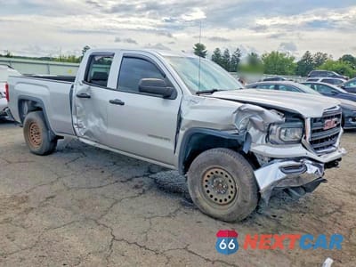 Czwarte zdjęcie samochodu z boku: 2016 GMC SIERRA K1500 VIN:1GTV2LEC5GZ179517 - miniatura