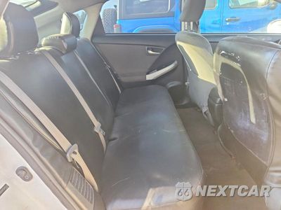 Zdjęcie 10 z 12 samochodu: 2012 TOYOTA PRIUS TWO VIN:JTDKN3DUXC5445362 - miniatura