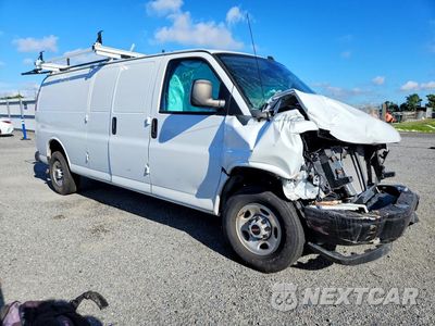 Czwarte zdjęcie samochodu z boku: 2023 GMC SAVANA G3500 VIN:1GTZ7HFP0P1135294 - miniatura