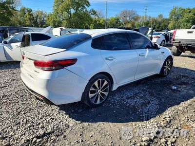 Trzecie zdjęcie samochodu z tyłu: 2016 KIA OPTIMA SX VIN:5XXGW4L24GG058140 - miniatura