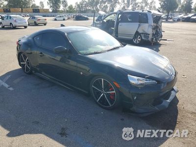 Czwarte zdjęcie samochodu z boku: 2019 TOYOTA 86 TRD SPECIAL EDITION VIN:JF1ZNAE14K9702195 - miniatura
