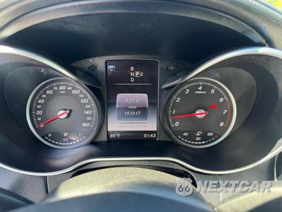 Zdjęcie 8 z 13 samochodu: 2015 MERCEDES-BENZ C 300 4MATIC VIN:55SWF4KB4FU052464 - miniatura
