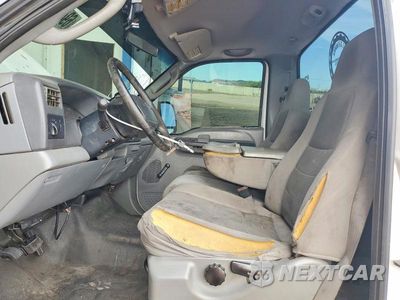 Zdjęcie 7 z 12 samochodu: 2004 FORD F250 SUPER DUTY VIN:1FTNF20L44EC95980 - miniatura