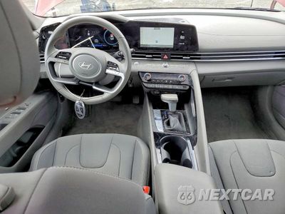 Zdjęcie 8 z 13 samochodu: 2025 HYUNDAI ELANTRA SEL VIN:KMHLS4DG5SU996828 - miniatura