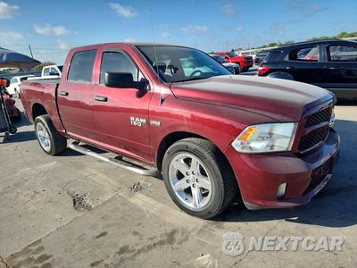 Czwarte zdjęcie samochodu z boku: 2018 RAM 1500 ST VIN:1C6RR6KT8JS132024 - miniatura