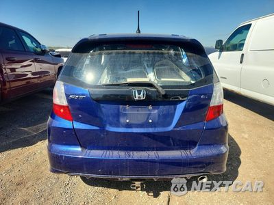 Zdjęcie 6 z 13 samochodu: 2013 HONDA FIT SPORT VIN:JHMGE8H50DC039074 - miniatura