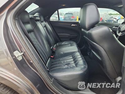 Zdjęcie 10 z 13 samochodu: 2016 CHRYSLER 300 S VIN:2C3CCABG3GH220263 - miniatura