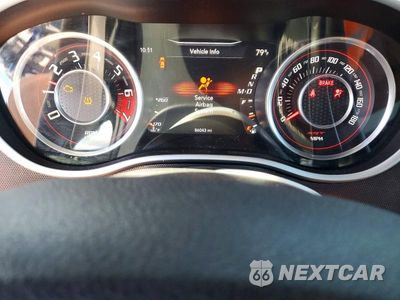Zdjęcie 9 z 12 samochodu: 2015 DODGE CHALLENGER SRT 392 VIN:2C3CDZDJ0FH910720 - miniatura