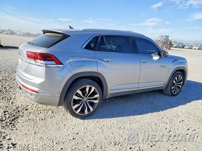Trzecie zdjęcie samochodu z tyłu: 2020 VOLKSWAGEN ATLAS CROSS SPORT SEL PREMIUM R-LINE VIN:1V2TE2CA9LC224738 - miniatura
