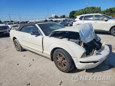 Czwarte zdjęcie samochodu z boku: 2005 FORD MUSTANG VIN:1ZVFT84N855186898 - miniatura