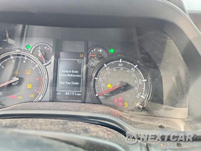 Zdjęcie 9 z 14 samochodu: 2022 TOYOTA 4RUNNER SR5 VIN:JTEEU5JRXN5276874 - miniatura