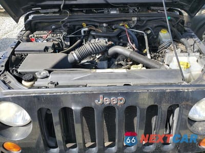 Zdjęcie 12 z 13 samochodu: 2008 JEEP WRANGLER UNLIMITED X VIN:1J4GA39108L508353 - miniatura
