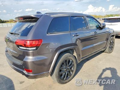 Trzecie zdjęcie samochodu z tyłu: 2019 JEEP GRAND CHEROKEE LAREDO VIN:1C4RJEAG6KC543870 - miniatura