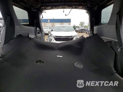 Zdjęcie 10 z 13 samochodu: 2020 FORD EXPLORER XLT VIN:1FMSK8DH7LGC25735 - miniatura