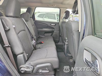 Zdjęcie 11 z 14 samochodu: 2018 DODGE JOURNEY SE VIN:3C4PDCAB6JT526707 - miniatura
