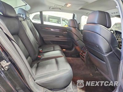 Zdjęcie 10 z 12 samochodu: 2011 BMW 750 LXI VIN:WBAKC8C51BC433489 - miniatura