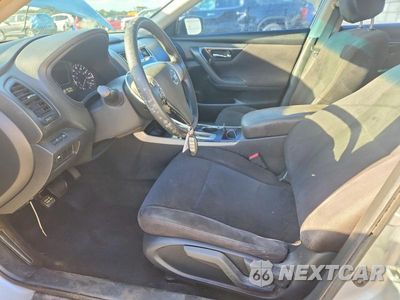Zdjęcie 7 z 12 samochodu: 2013 NISSAN ALTIMA 2.5 VIN:1N4AL3AP1DN456581 - miniatura
