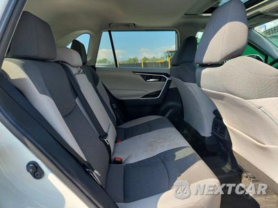 Zdjęcie 11 z 13 samochodu: 2020 TOYOTA RAV4 XLE VIN:2T3W1RFVXLC055832 - miniatura