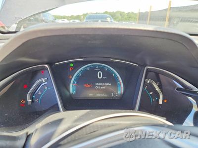 Zdjęcie 9 z 12 samochodu: 2017 HONDA CIVIC TOURING VIN:19XFC1F95HE008742 - miniatura