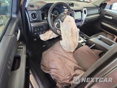 Zdjęcie 8 z 12 samochodu: 2020 TOYOTA TUNDRA SR5 VIN:5TFUY5F11LX878913 - miniatura