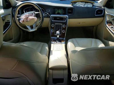 Zdjęcie 8 z 12 samochodu: 2015 VOLVO S60 PREMIER VIN:YV140MFKXF1353554 - miniatura