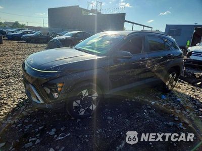 2024 HYUNDAI KONA SEL KM8HBCAB1RU154264 - główne zdjęcie licytacji z USA - miniatura