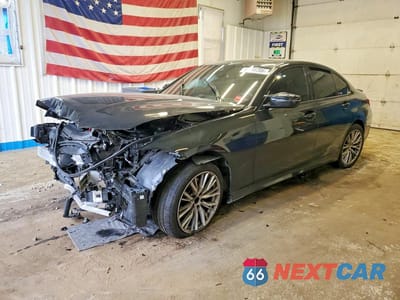 2023 BMW 330XI 3MW89FF09P8D40537 - główne zdjęcie licytacji z USA - miniatura